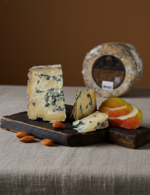 Сыр Стилтон Пиканте "Соболев Сыр"