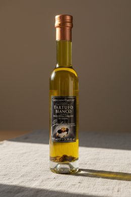 Масло оливковое Giuliano Tartufi LUXURY c кусочками трюфеля Extra Vergin 100 мл