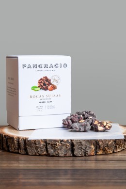 Конфеты из дробленых орехов с темным шоколадом  140 гр.