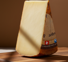 Сыр полутвердый Баррик 55%, ТМ Margot Fromages