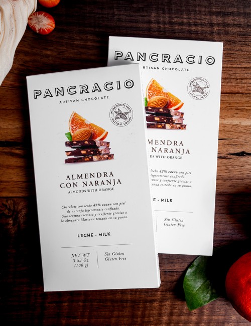 Молочный шоколад с миндалем и апельсином 100 гр.