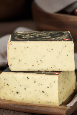 Сыр Раклет с трюфелем 49% жир. "Margot Fromages S.A"