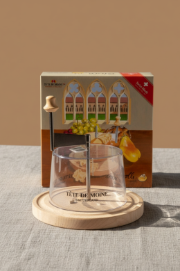 Нож Жироль "Margot Fromages S.A"