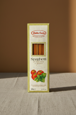 Спагетти со шпинатом и томатами "Dalla Costa" 500г