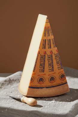 Сыр Грюйер 49% "Margot Fromages S.A"