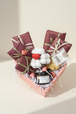 Подарочный набор «Сырная Валентинка»