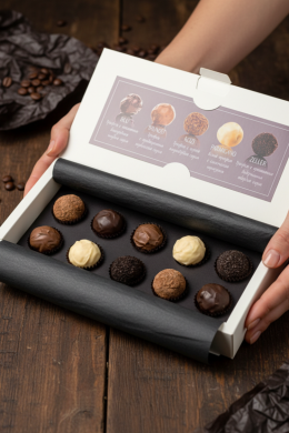 Набор из 10 сырных конфет «Квинтет» - Пять сыров "Larka Chocolates"