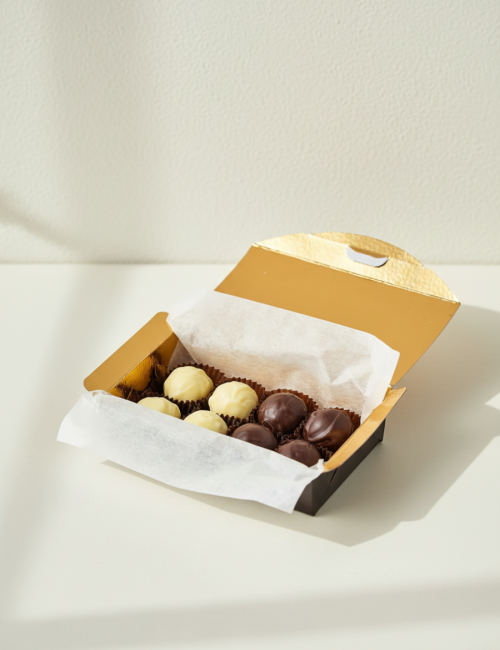 Ассорти из 8 сырных конфет трюфель с голубым сыром "Larka Chocolates"